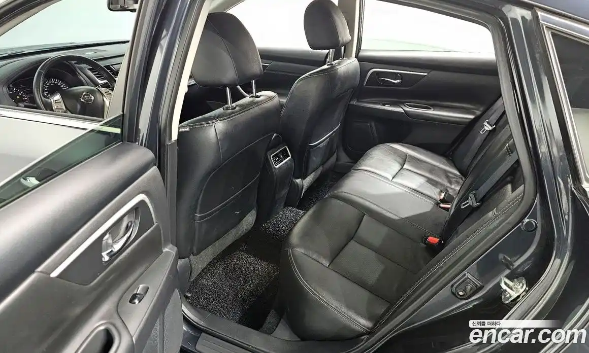Nissan Altima 2017 2.5 Автомат в Москве № 285004, фото 9