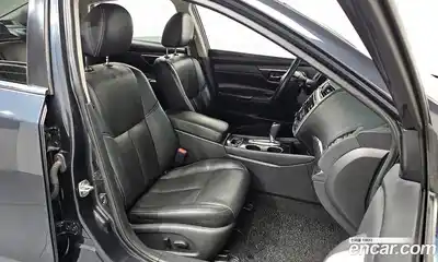 Nissan Altima 2017 2.5 Автомат в Москве № 285004, миниатюра 10