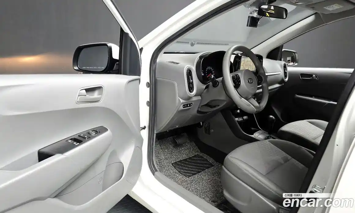 Kia Morning 2021 1.0 Автомат в Москве № 285440, фото 15