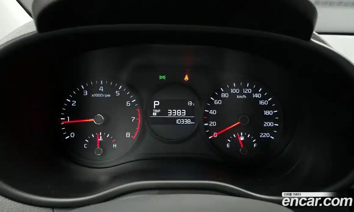 Kia Morning 2021 1.0 Автомат в Москве № 285440, фото 16