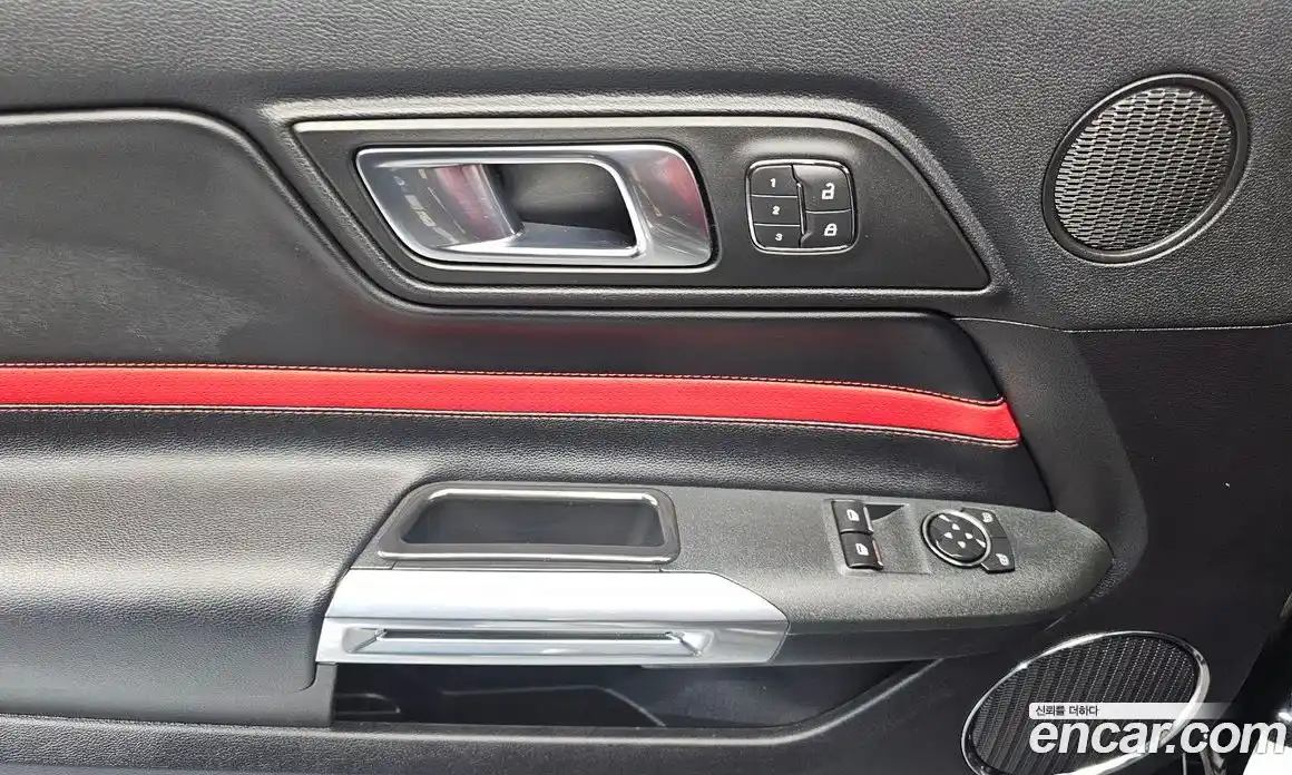 Ford Mustang 2019 2.3 Автомат в Москве № 294975, фото 10