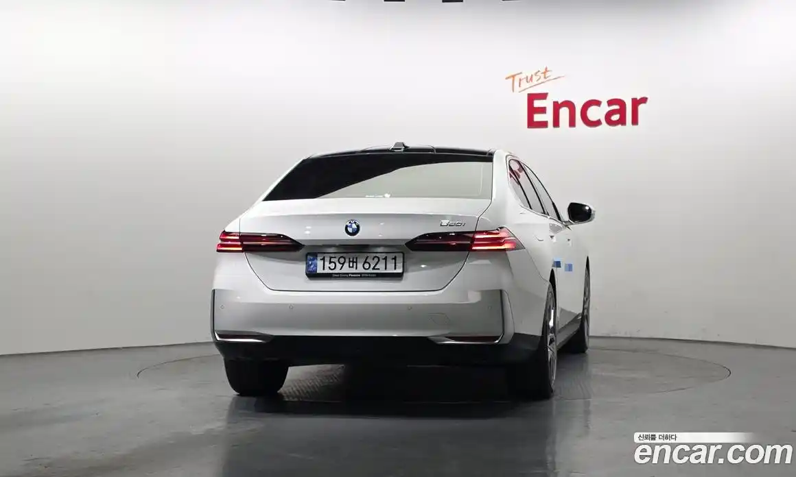 BMW 5-Series 2025 2.0 Автомат в Москве № 302273, фото 8