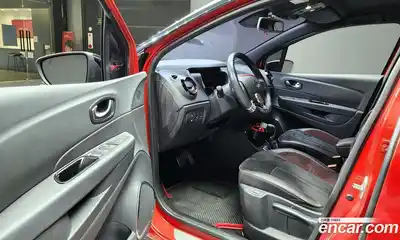 Renault QM3 2019 1.5 Автомат в Москве № 316116, миниатюра 11