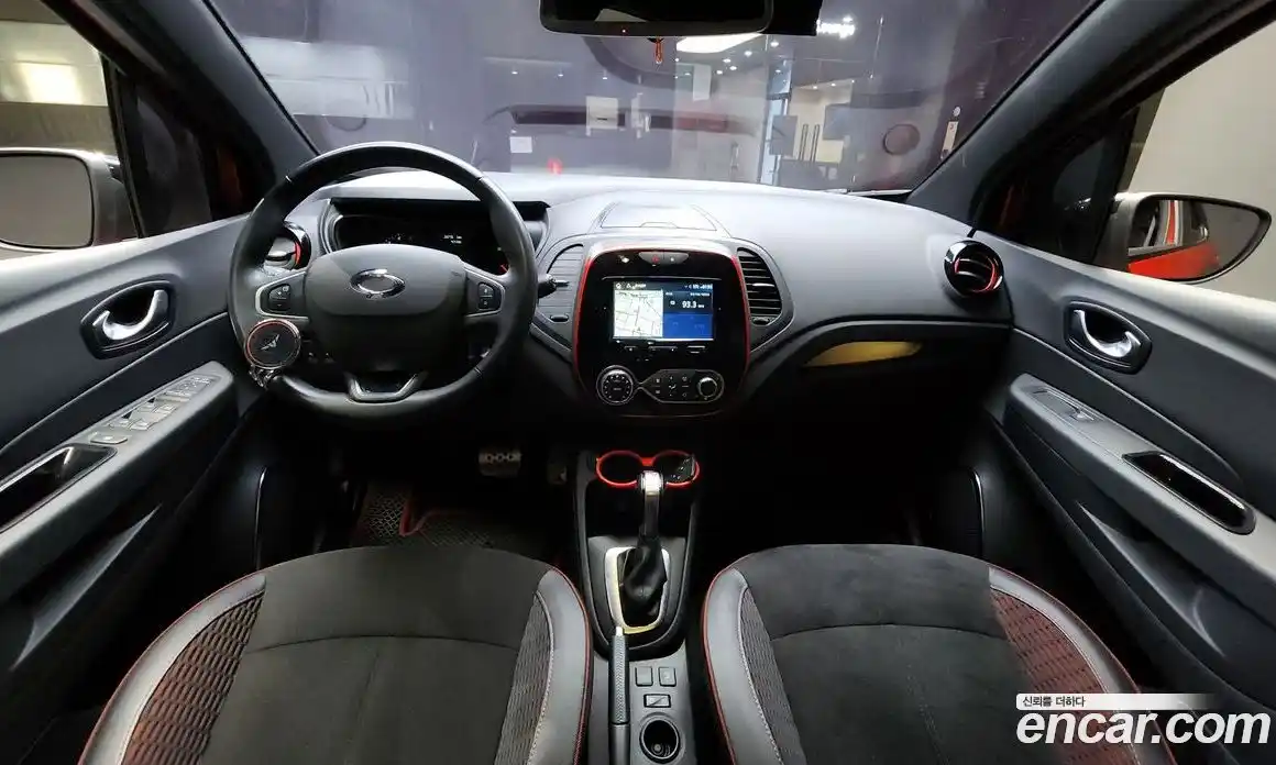 Renault QM3 2019 1.5 Автомат в Москве № 316116, фото 17