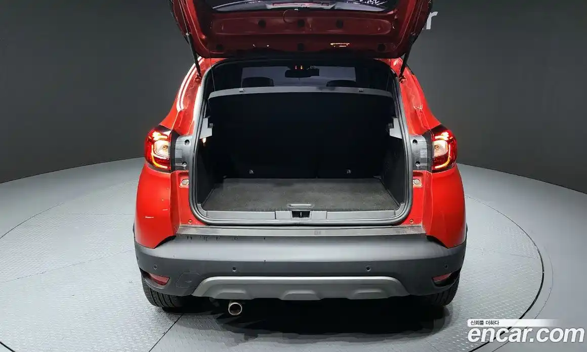 Renault QM3 2019 1.5 Автомат в Москве № 316116, фото 20