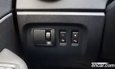 Renault QM3 2019 1.5 Автомат в Москве № 316116, миниатюра 2