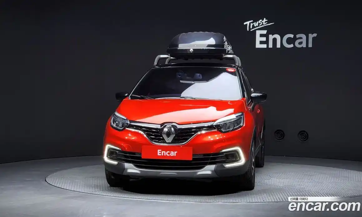 Renault QM3 2019 1.5 Автомат в Москве № 316116, фото 8