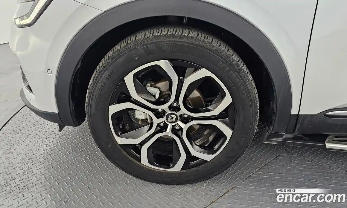 Renault XM3 2023 1.3 Автомат в Москве № 316186, фото 8