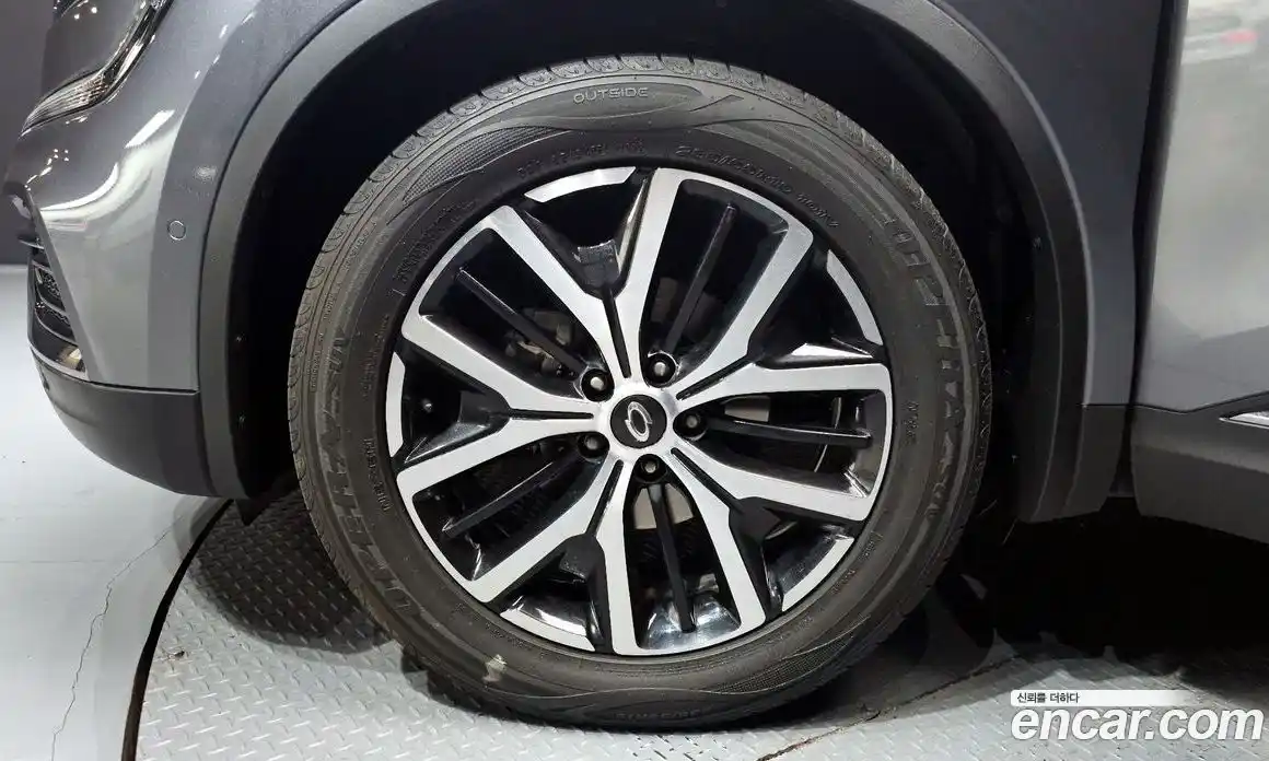 Renault QM6 2022 2.0 Автомат в Москве № 316522, фото 16