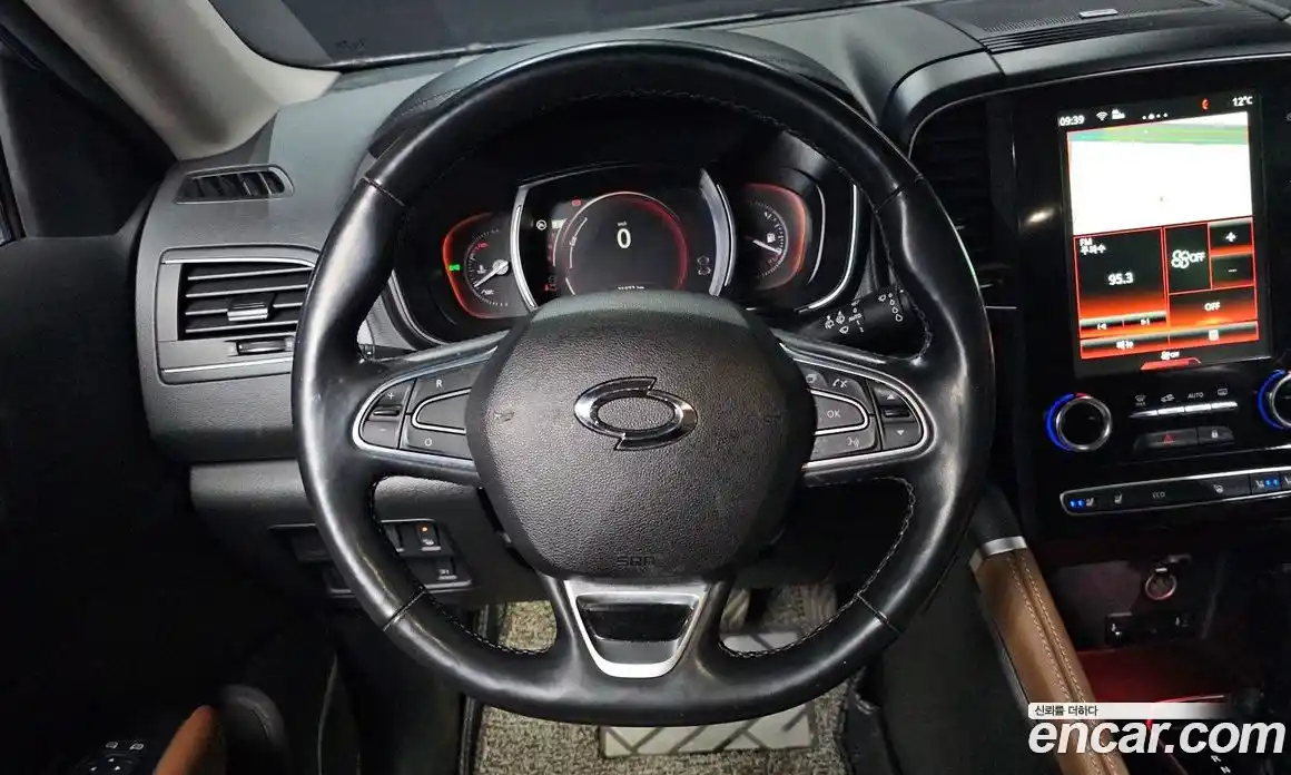 Renault QM6 2022 2.0 Автомат в Москве № 316522, фото 18