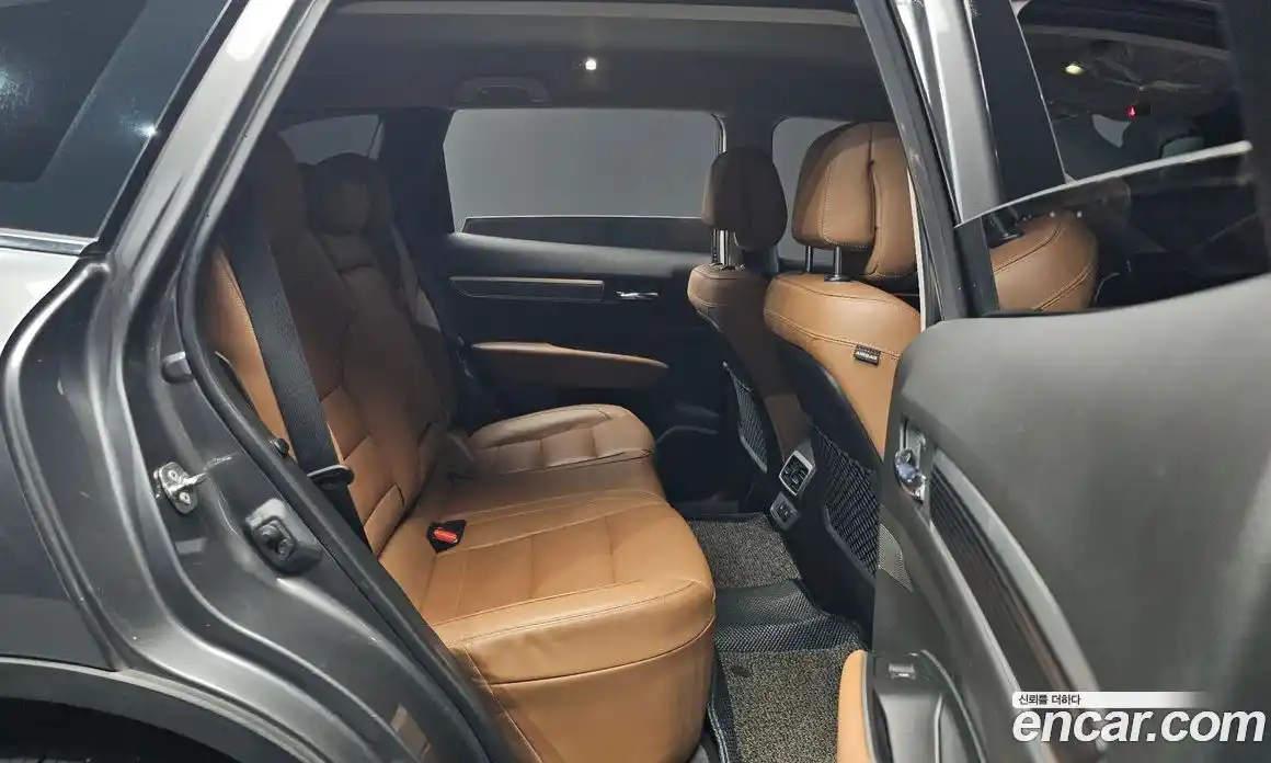 Renault QM6 2022 2.0 Автомат в Москве № 316522, фото 9