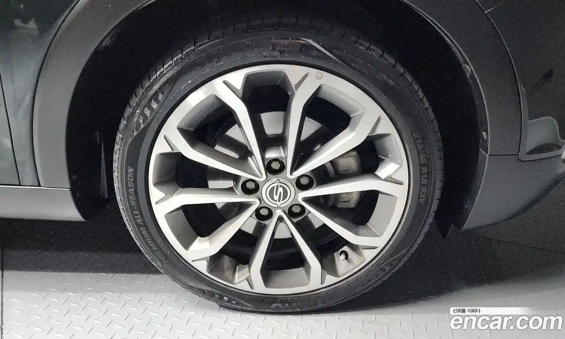 SsangYong TIBOLI 2017 1.6 Автомат в Москве № 31841, фото 12