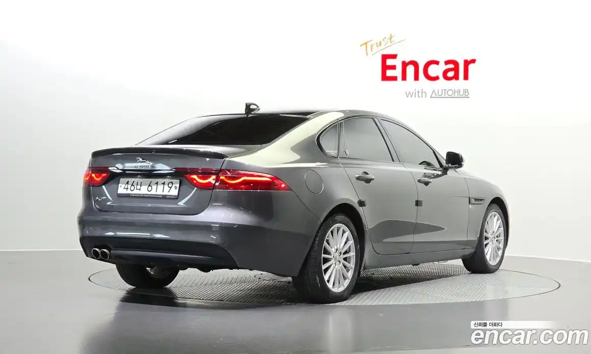 Jaguar XF 2017 2.0 Автомат в Москве № 320087, фото 18