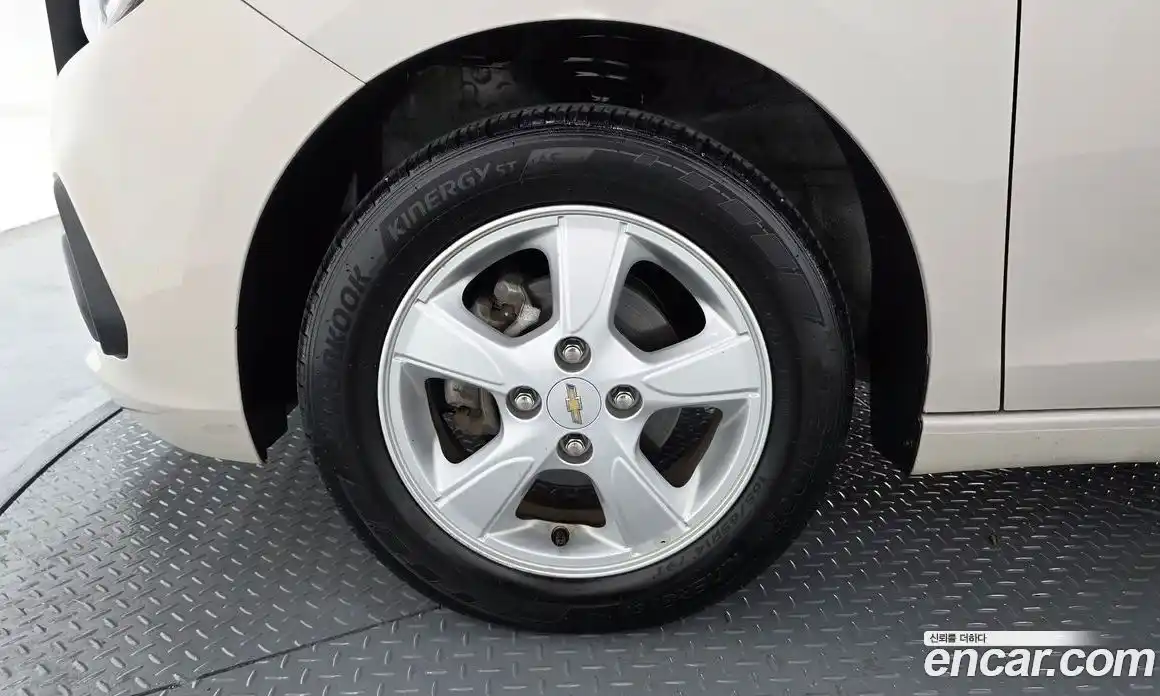 Chevrolet Spark 2018 1.0 Автомат в Москве № 327177, фото 17