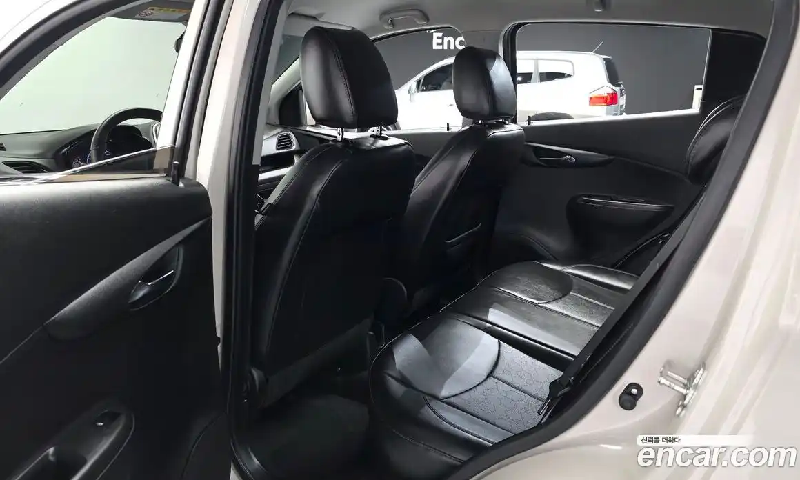 Chevrolet Spark 2018 1.0 Автомат в Москве № 327177, фото 19