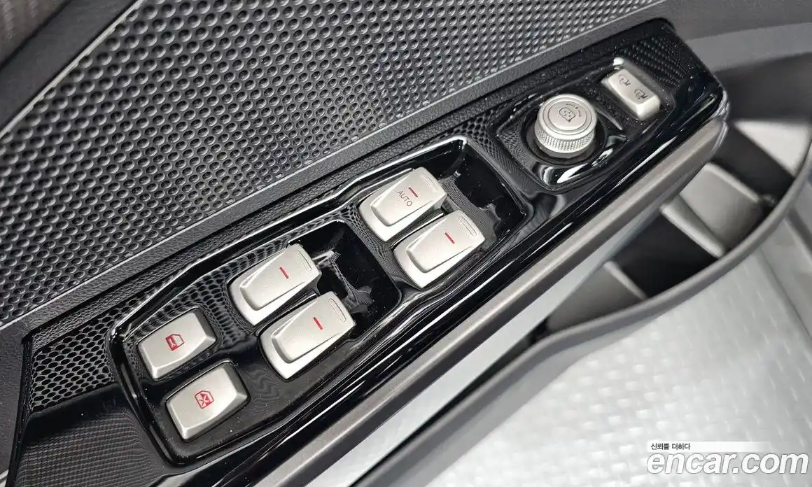 SsangYong TIBOLI 2017 1.6 Автомат в Москве № 33103, фото 8