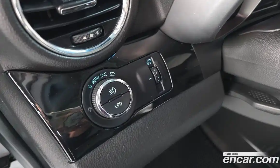 Chevrolet Orlando 2012 2.0 Автомат в Москве № 332989, фото 5