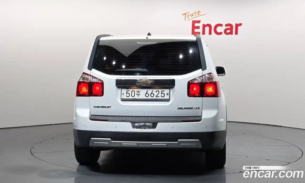 Chevrolet Orlando 2012 2.0 Автомат в Москве № 332989, фото 7