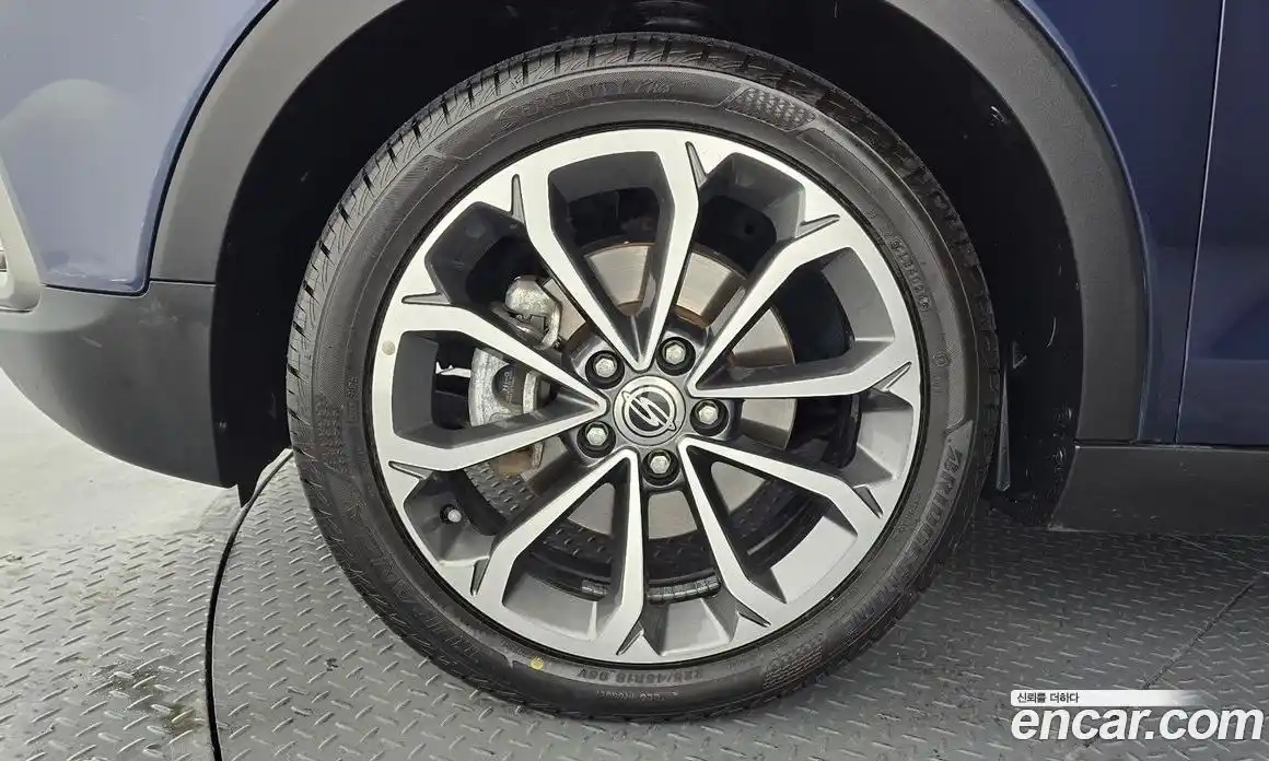 SsangYong TIBOLI 2019 1.6 Автомат в Москве № 33843, фото 13