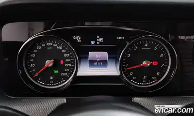 Mercedes-Benz E-Class 2019 2.0 Автомат в Москве № 342788, миниатюра 11