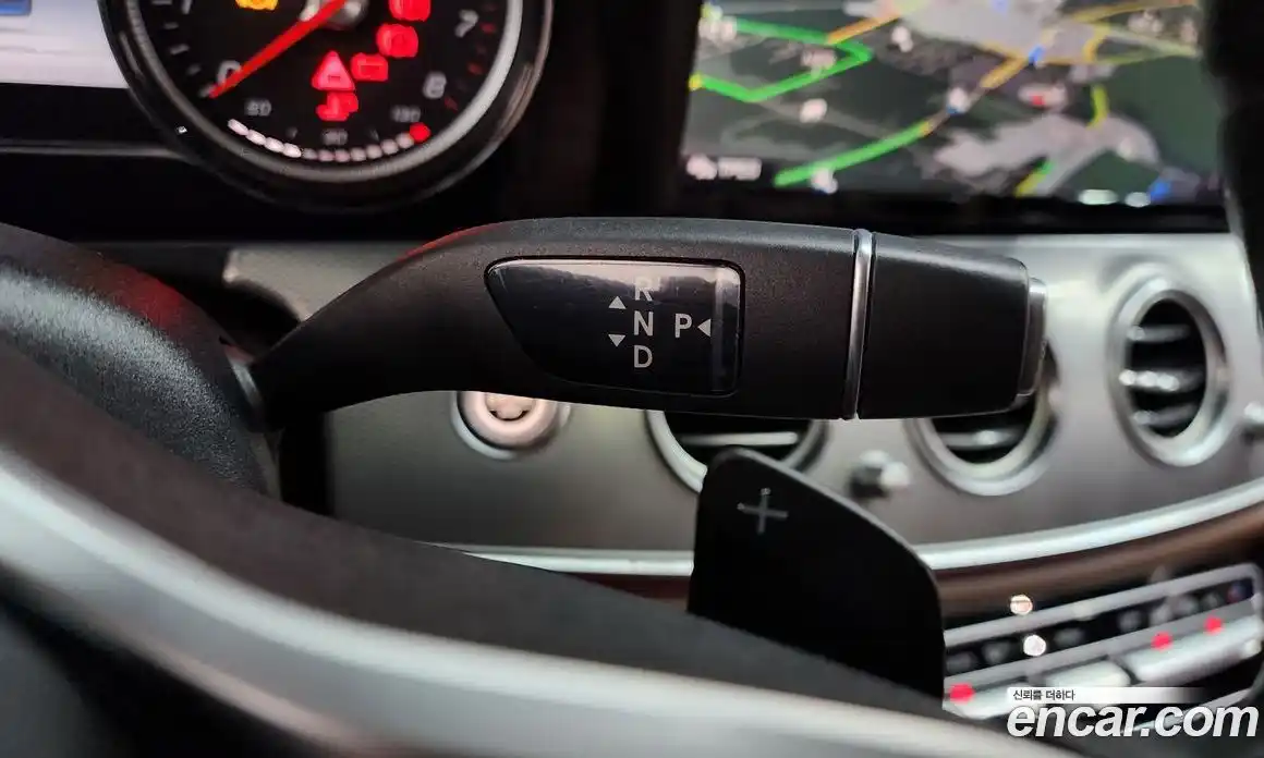 Mercedes-Benz E-Class 2019 2.0 Автомат в Москве № 342788, фото 3