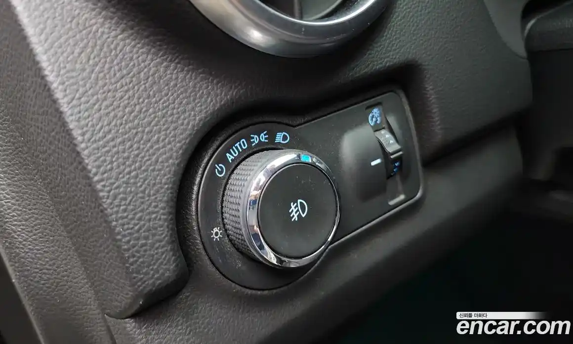 Chevrolet Trax 2016 1.6 Автомат в Москве № 37751, фото 4