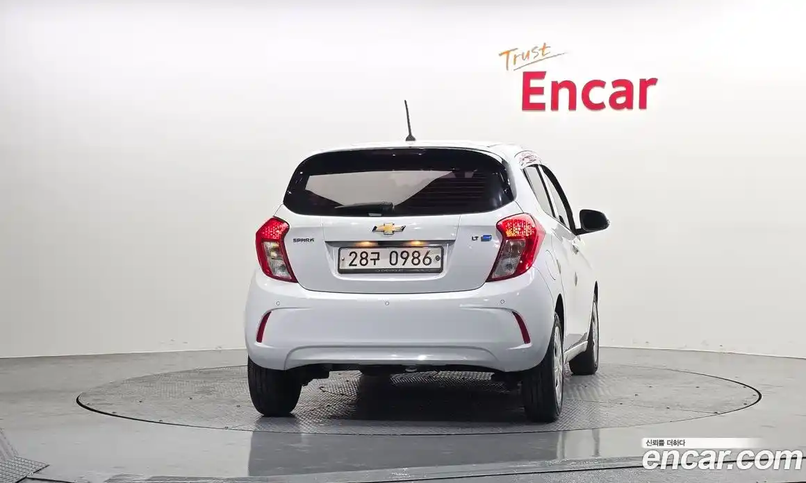 Chevrolet Spark 2016 1.0 Автомат в Москве № 40102, фото 19