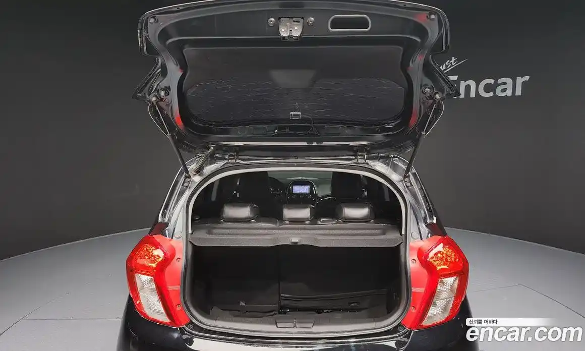 Chevrolet Spark 2019 1.0 Автомат в Москве № 40287, фото 18