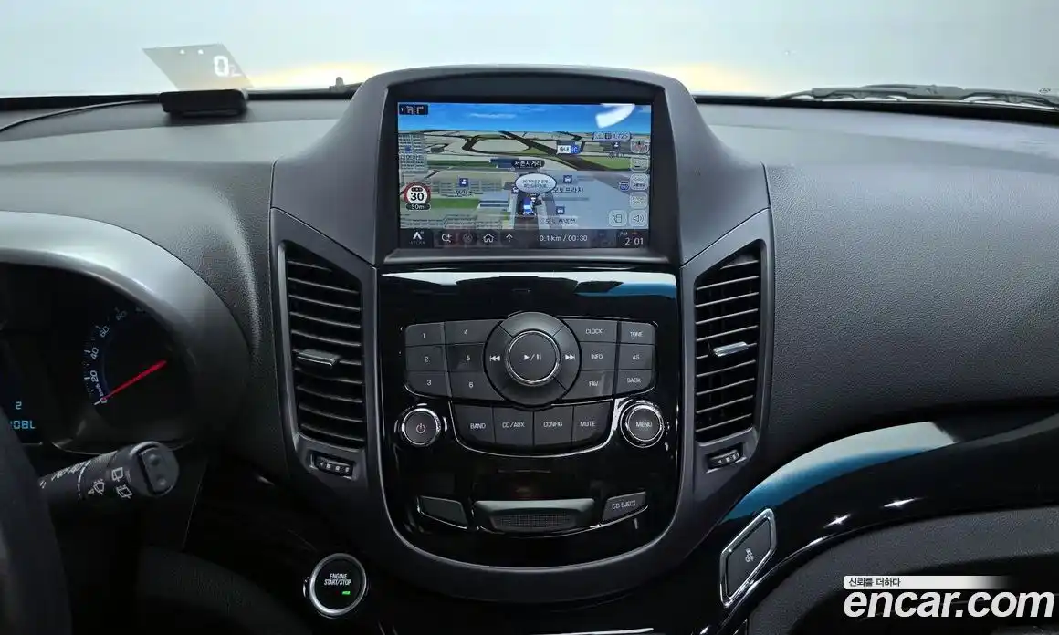 Chevrolet Orlando 2012 2.0 Автомат в Москве № 40859, фото 15