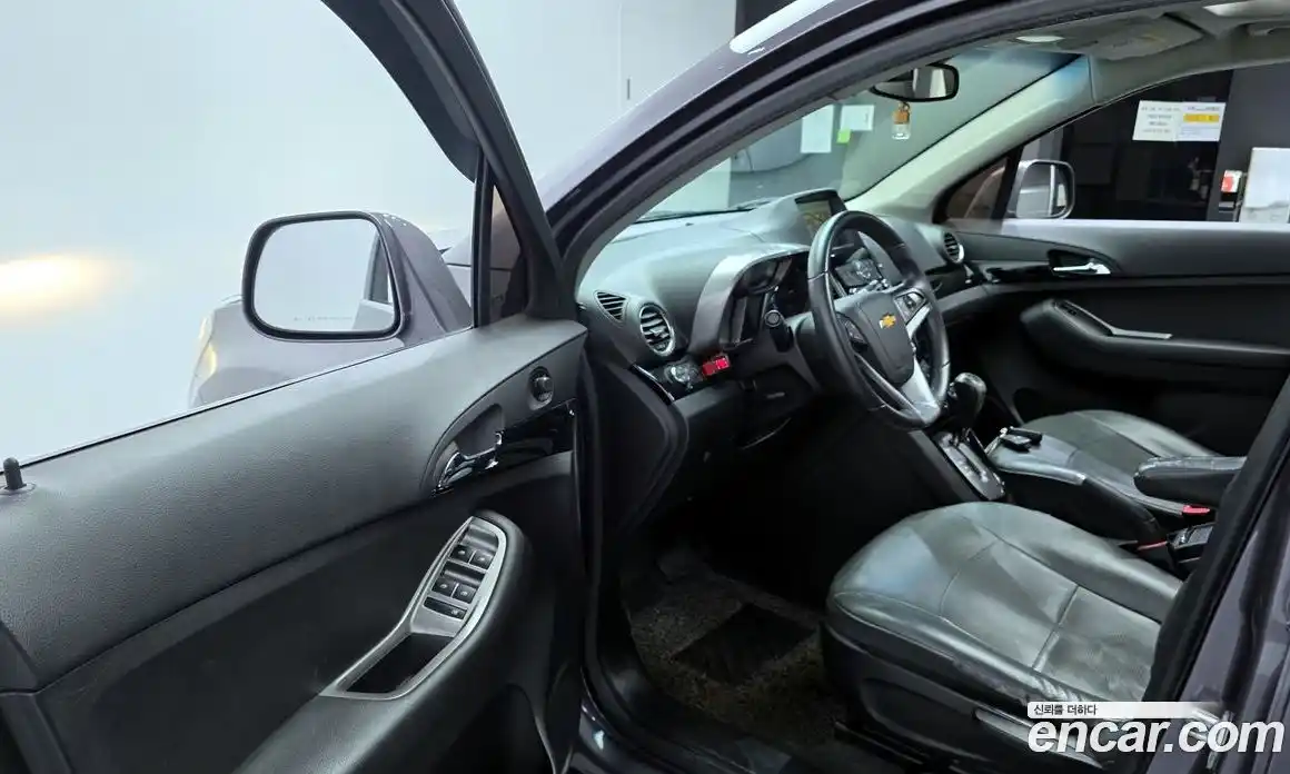 Chevrolet Orlando 2012 2.0 Автомат в Москве № 40859, фото 8