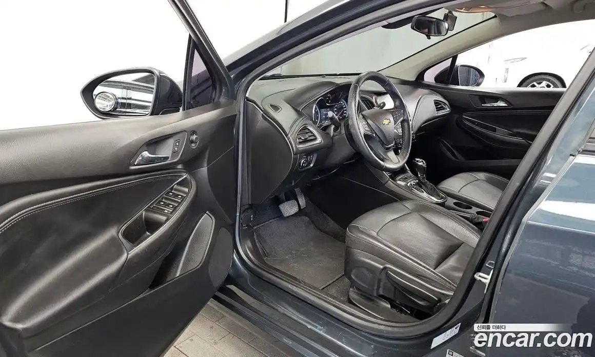 Chevrolet Cruze 2017 1.4 Автомат в Москве № 42050, фото 4