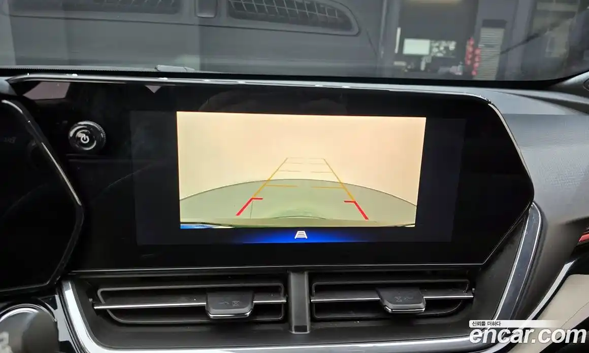 Chevrolet Trax 2024 1.2 Автомат в Москве № 42087, фото 17