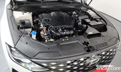 Hyundai Grandeur 2020 2.5 Автомат в Москве № 46870, миниатюра 2