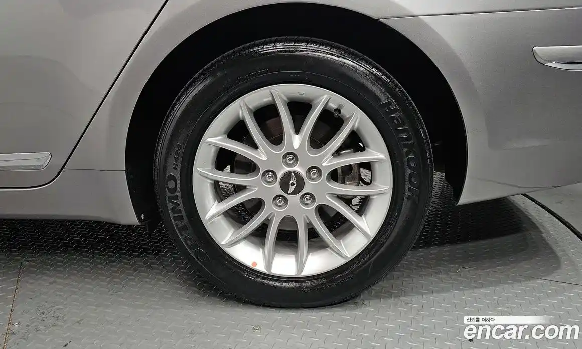 Hyundai Genesis 2010 3.3 Автомат в Москве № 48206, фото 1