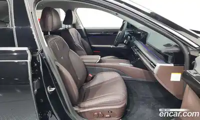 Hyundai Grandeur 2023 1.6 Автомат в Москве № 49994, миниатюра 12