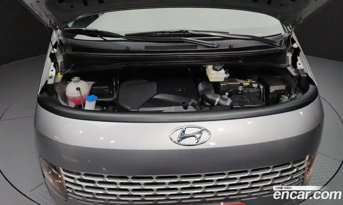 Hyundai Staria 2023 2.2 Автомат в Москве № 50100, фото 12