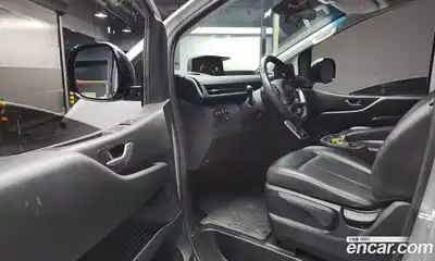 Hyundai Staria 2023 2.2 Автомат в Москве № 50100, миниатюра 9