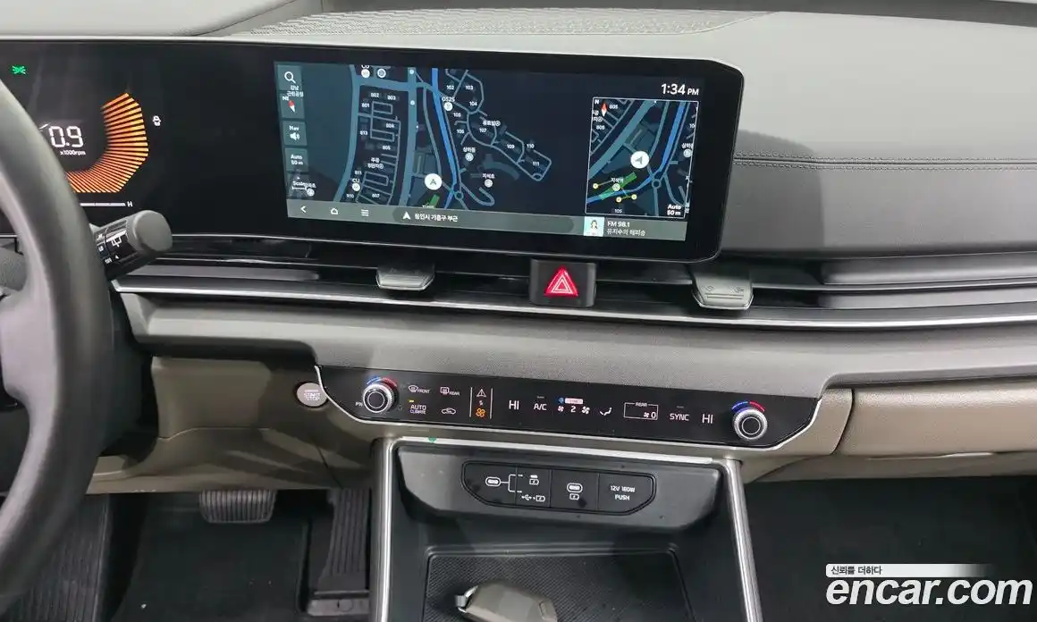 Kia Canival 2024 2.2 Автомат в Москве № 56236, фото 19