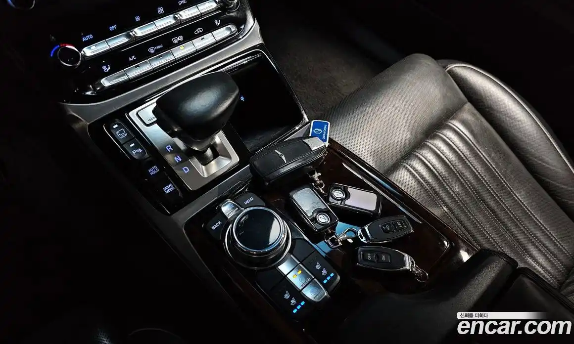 Genesis EQ900 2016 3.8 Автомат в Москве № 57410, фото 12