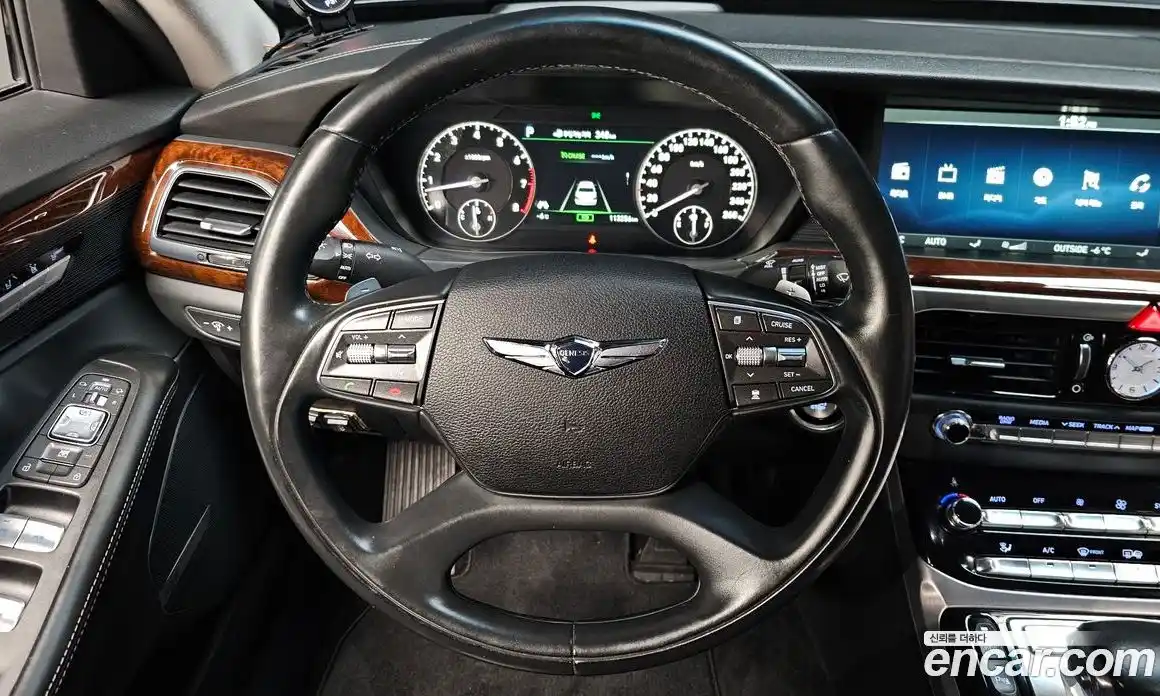 Genesis EQ900 2016 3.8 Автомат в Москве № 57410, фото 17