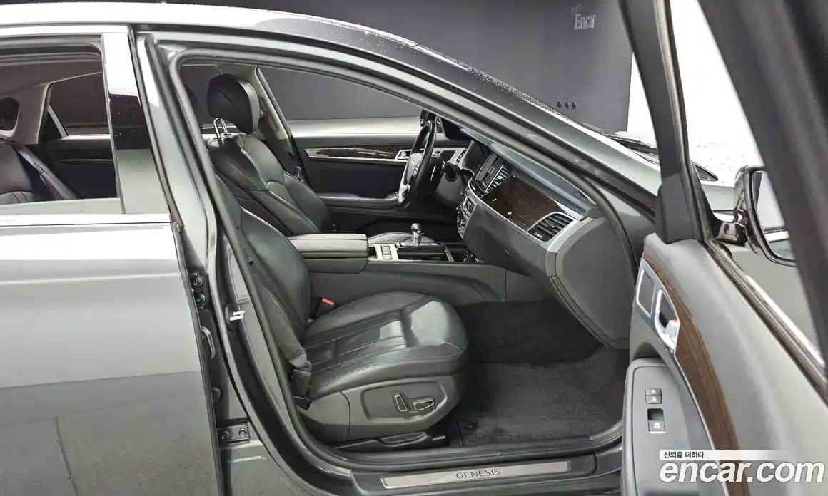 Genesis G80 2018 3.3 Автомат в Москве № 58514, фото 17