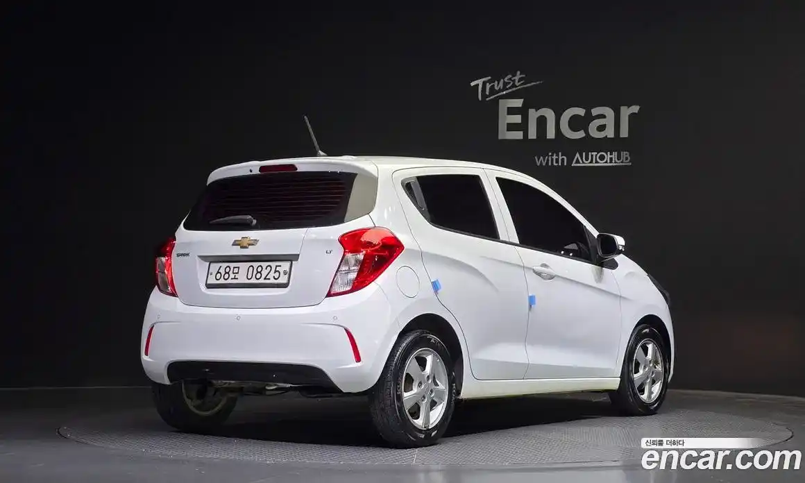 Chevrolet Spark 2016 1.0 Механическая в Москве № 64724, фото 17