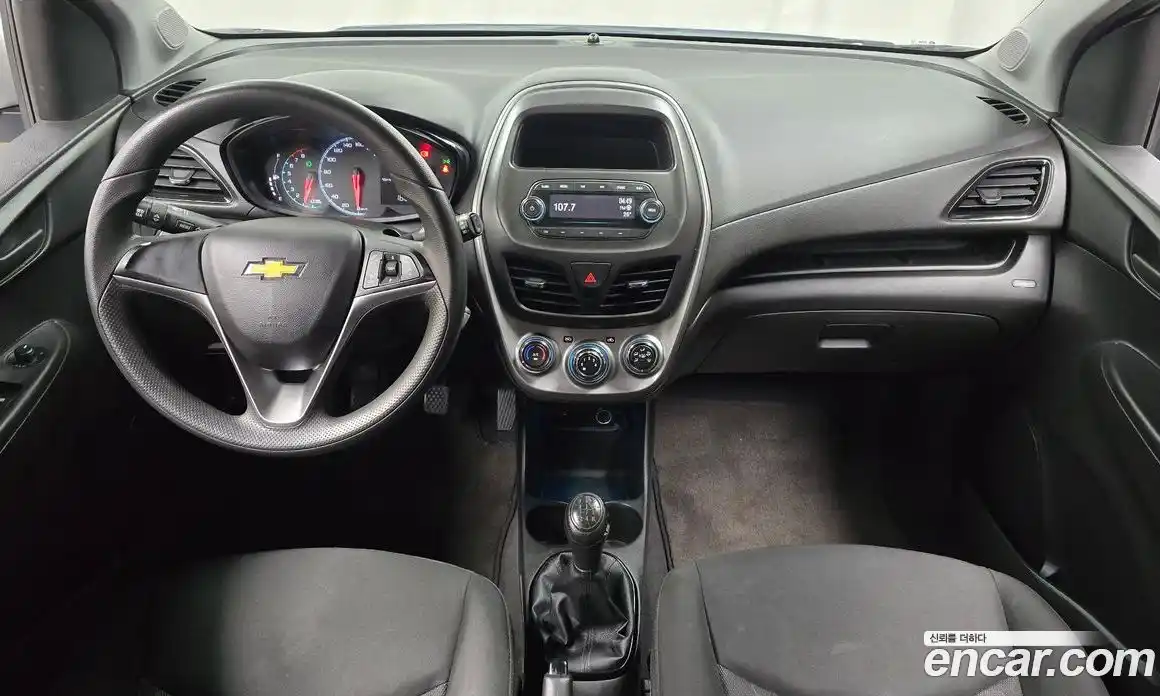 Chevrolet Spark 2016 1.0 Механическая в Москве № 64724, фото 7