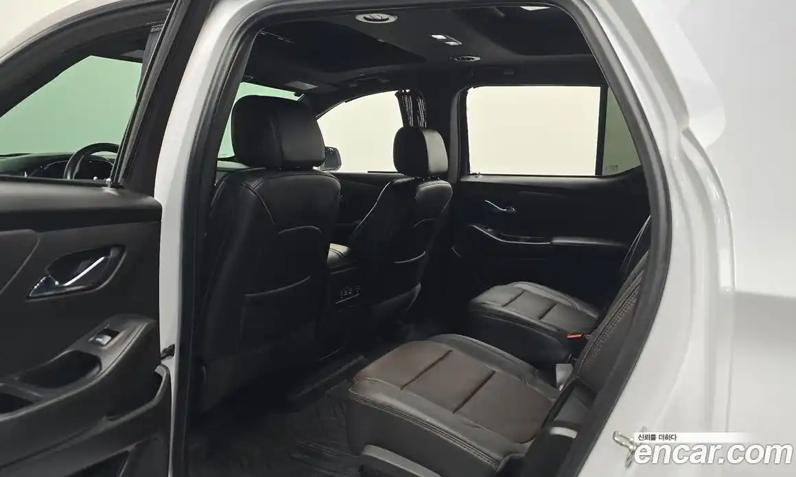 Chevrolet Traverse 2022 3.6 Автомат в Москве № 84847, фото 4