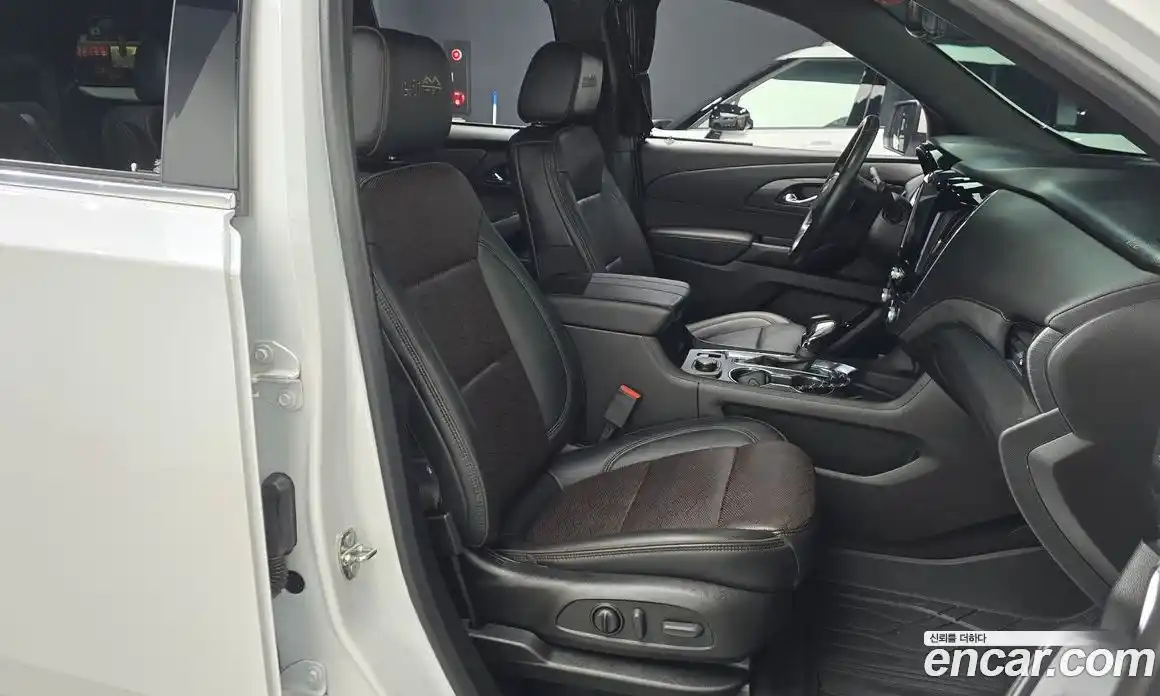 Chevrolet Traverse 2022 3.6 Автомат в Москве № 84847, фото 9