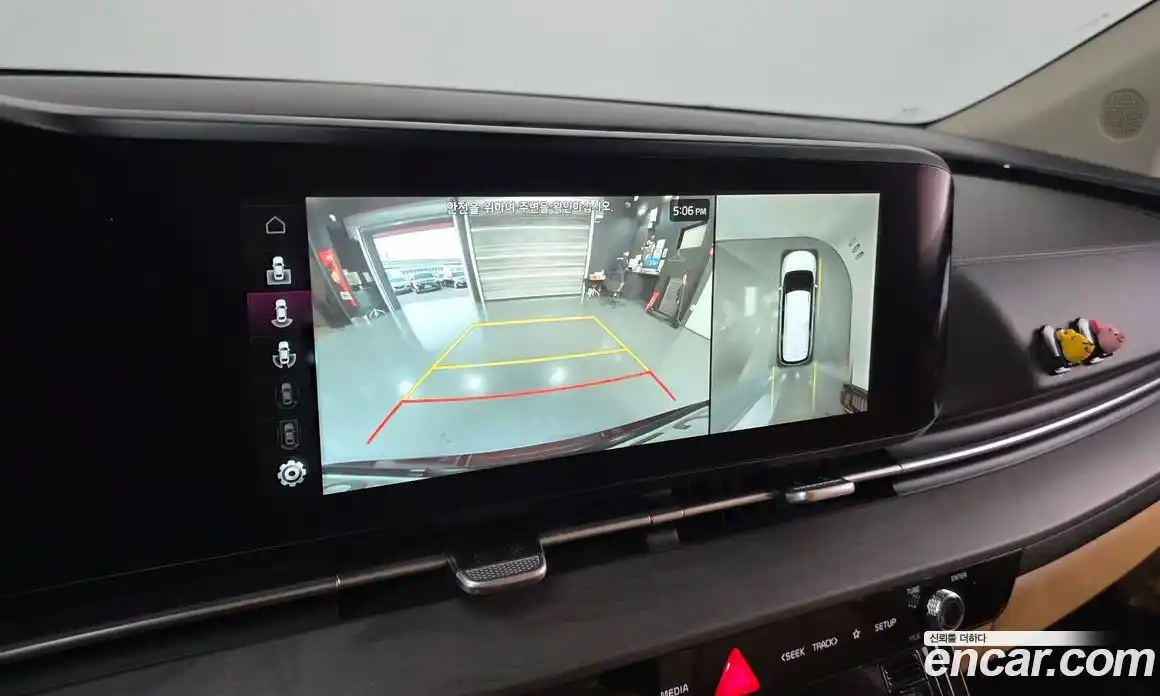 Kia Canival 2021 3.5 Автомат в Москве № 96629, фото 15