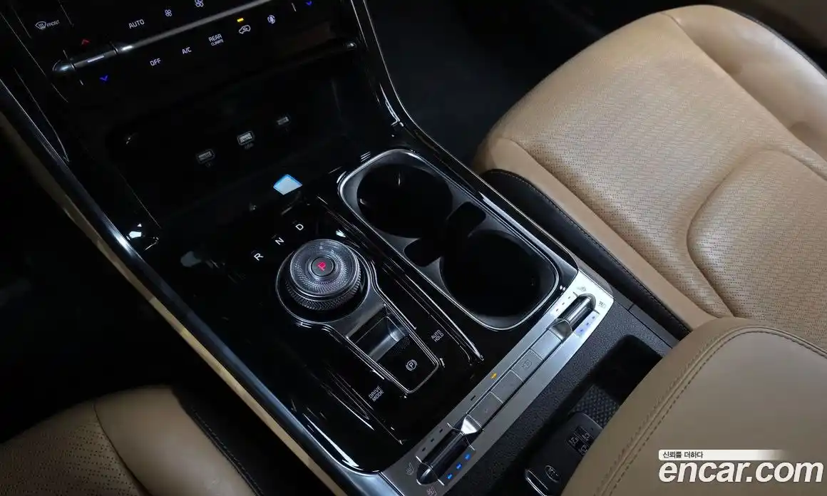 Kia Canival 2021 3.5 Автомат в Москве № 96629, фото 10