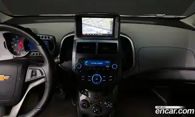 Chevrolet Aveo 2014 1.6 Автомат в Москве № 105924, миниатюра 9