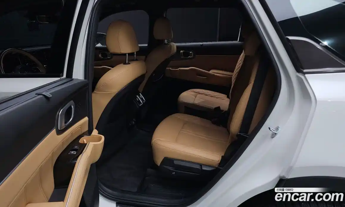 Kia Sorento 2021 1.6 Автомат в Москве № 10687, фото 11