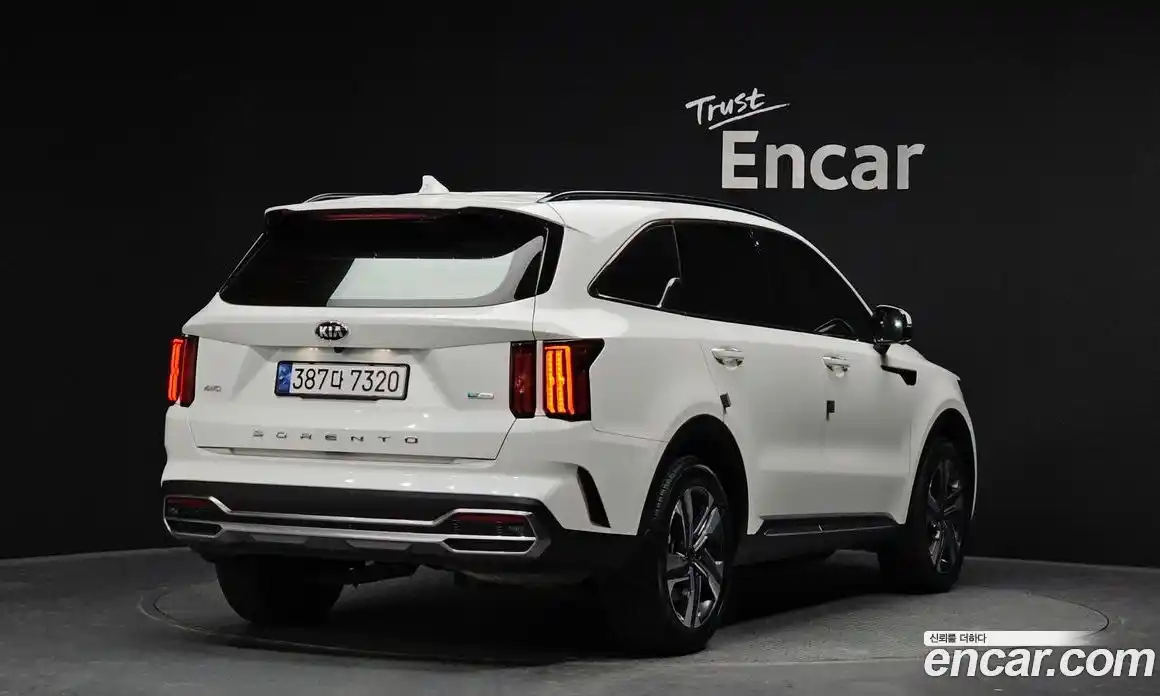 Kia Sorento 2021 1.6 Автомат в Москве № 10687, фото 5